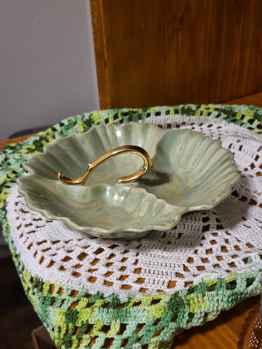 Vintage Ring & Trinket Dish Holder 22 K. Gold Made In USA